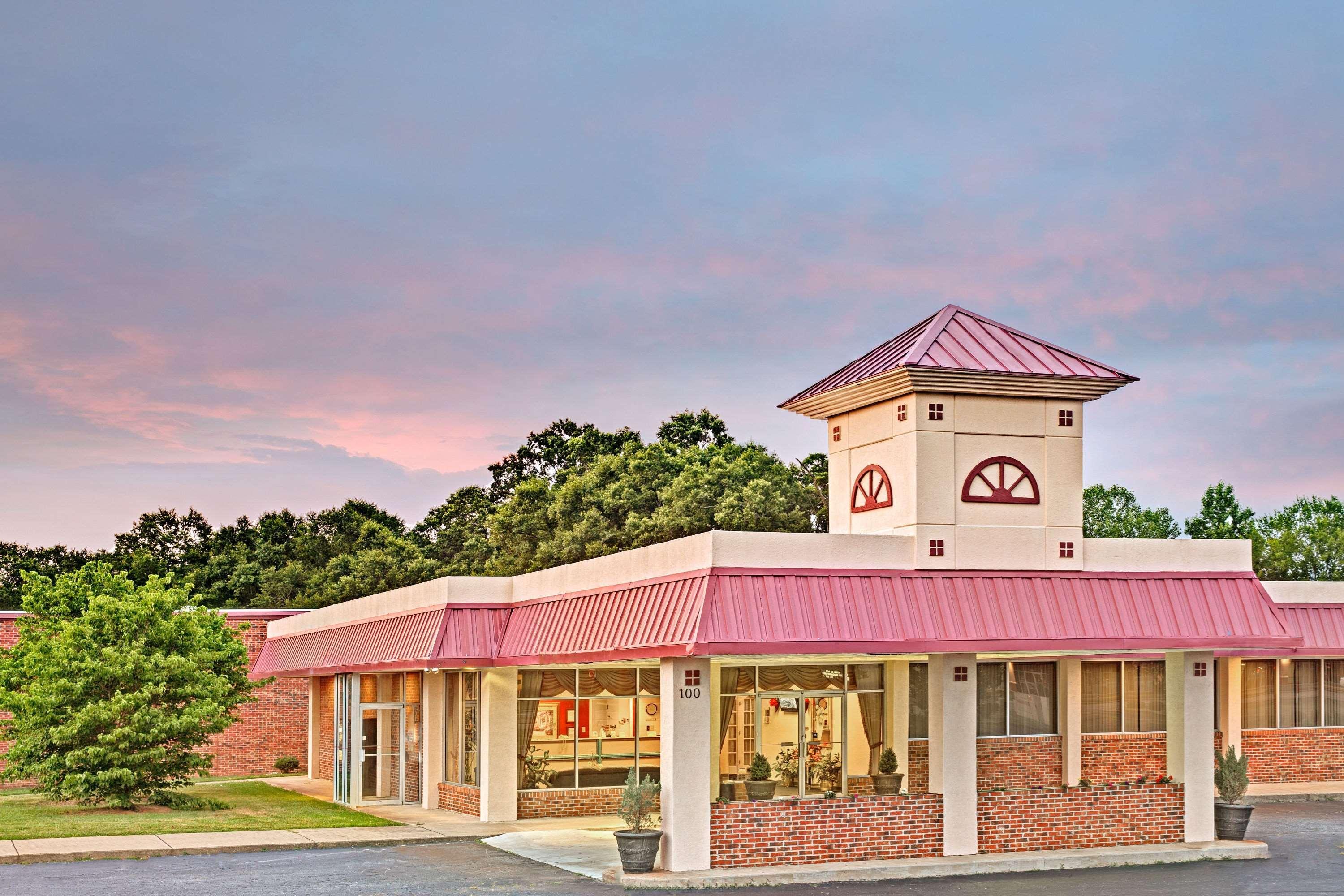 Hotel Super 8 By Wyndham Gaffney Extérieur photo