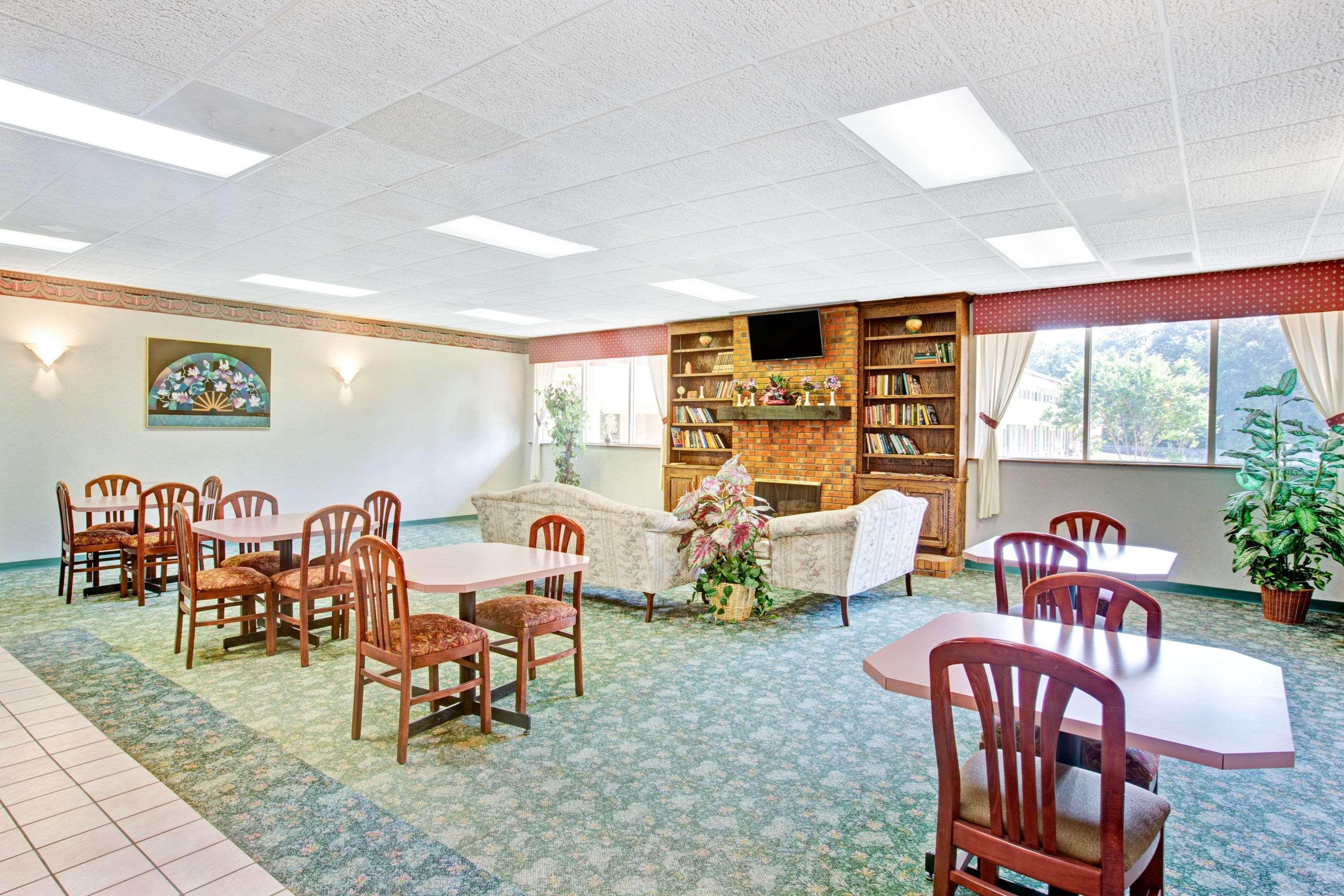 Hotel Super 8 By Wyndham Gaffney Extérieur photo
